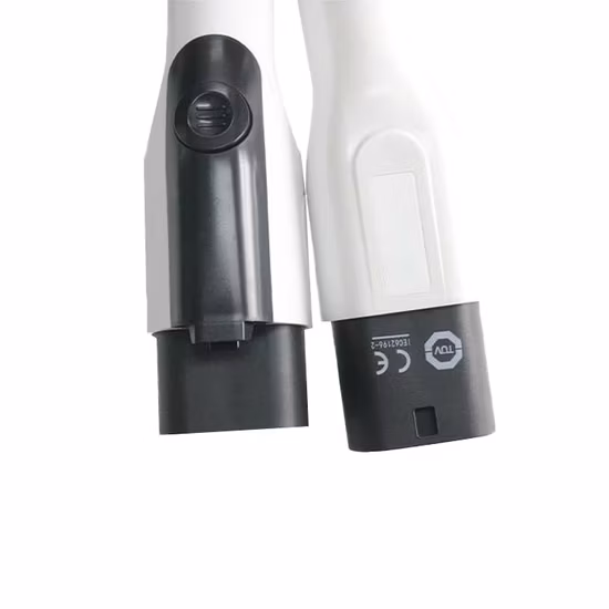 EU 標準 CCS1 から CCS2 アダプタケーブル CE RoHS 認定車用新しい充電器 Tpc から J1772 アダプタ IP55 CCS コンボ 2 アダプタ